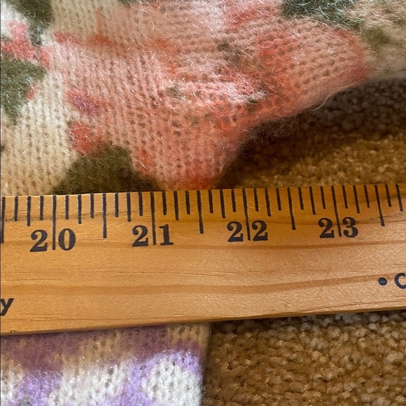 Joie Wool Mohair Floral Crew Neck Knit Sweater Pink Lilac Size LARGE - Picture 6 of 8